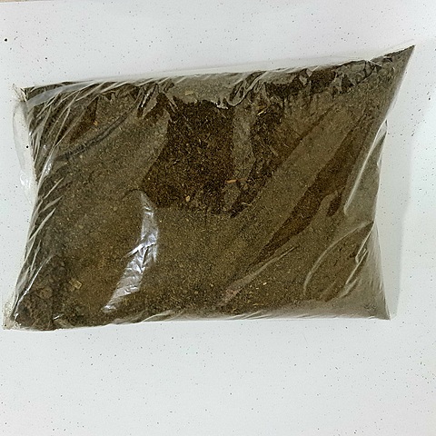 Esterco de Ovino Adubo Organico 100% Natural Sem Terra.